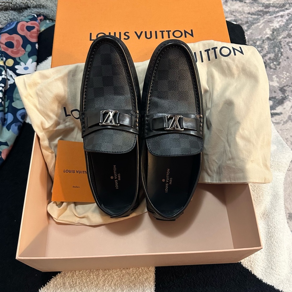 Louis Vuitton Black and Orange Athletic Shoes - Picture 6 of 10